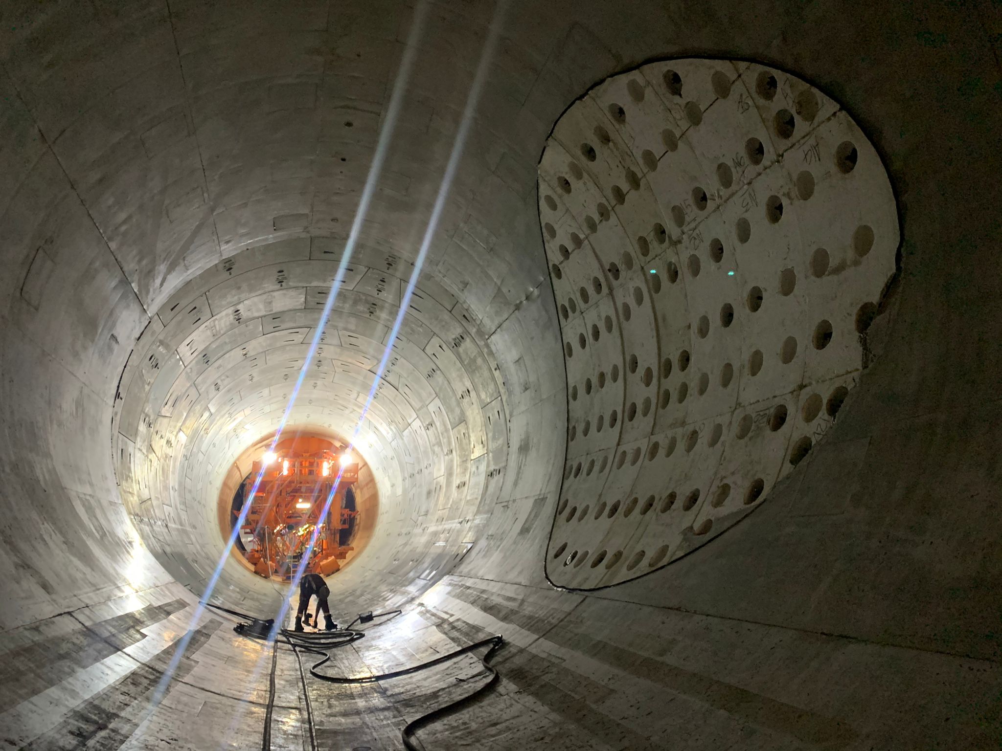 Tideway Main tunnel junction secondary lined at Heathwall