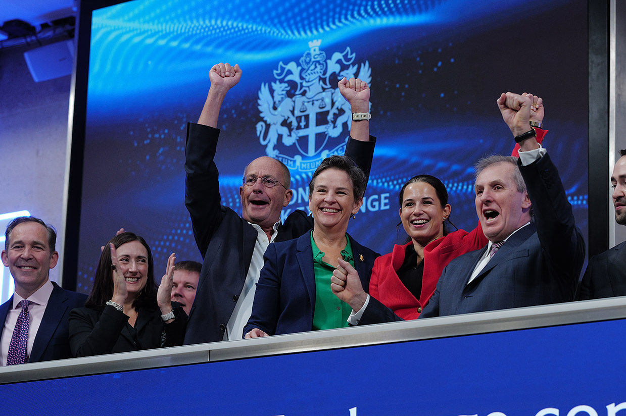 Super Sewer company opens London Stock Exchange after issuing UK’s first corporate Blue Bonds